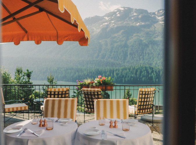 0081_Kulm St. Moritz_Schoene Aussichten Touristik_Kulm Summer Terrace